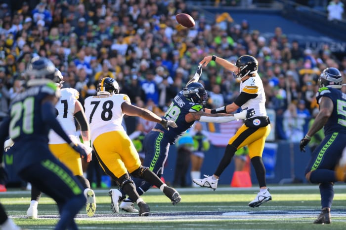 The Las Vegas Raiders should continue to invest in their defensive line.